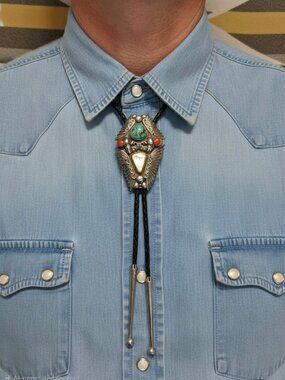 Vintage 1950's Native American Bolo Tie